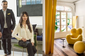 Oscar Lucien Ono - Architecte d'interieur - Maison numéro 20 - Appartement haussmannien - décoration - Karim Ceballos (KJS Architecture) - fauteuil jaune "La Mama" de Gaetano Pesce - Tapis jaune - Singulières - Magazine digital des talents Français