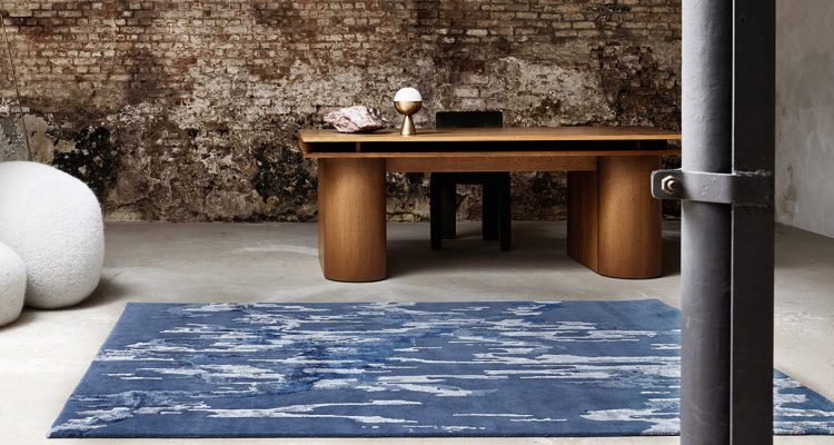 signatures singulieres - tapis bleu
